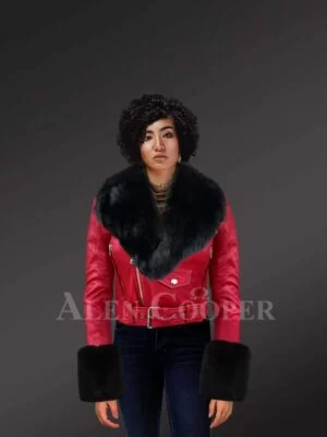 Authentic leather jackets in burgundy with removable fur collar and handcuffs for women