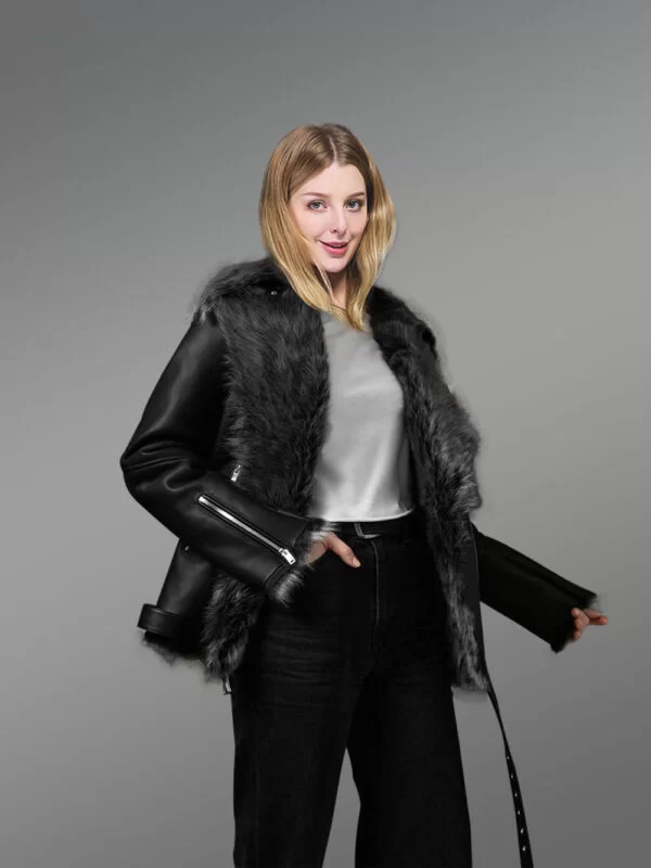 Toscana Shearling Jacket for Women in Black