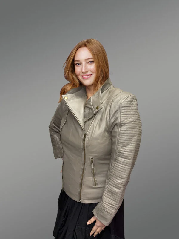 Womens Stylish Moto Jacket with an Exquisite Thermal Vibe - Image 4