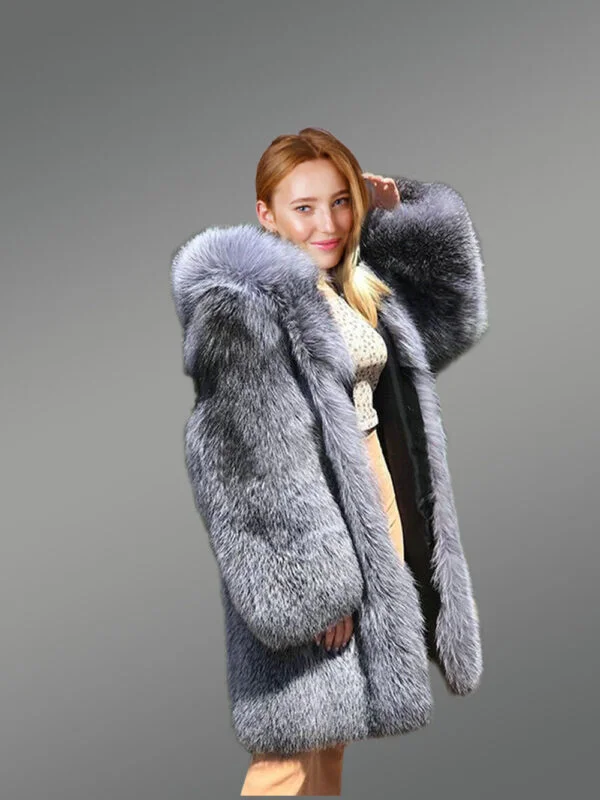 Coat in Fox Fur for Womens to Stay Toasty in Style - Image 8