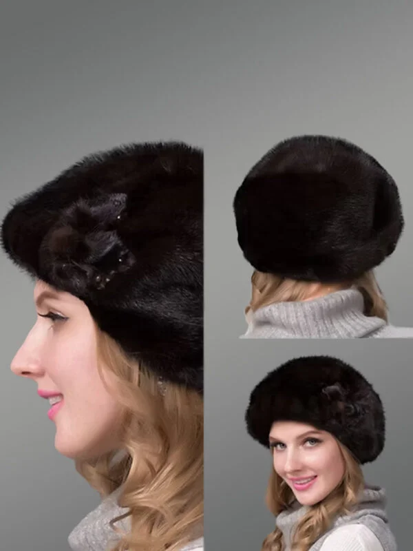 Mahogany Mink Beret Hat with Side Decoration Exuding Snug Elegance