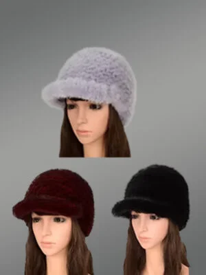 Womens Knit Mink Riding Hat–Stunning Looks with Comfort of Mink Fur
